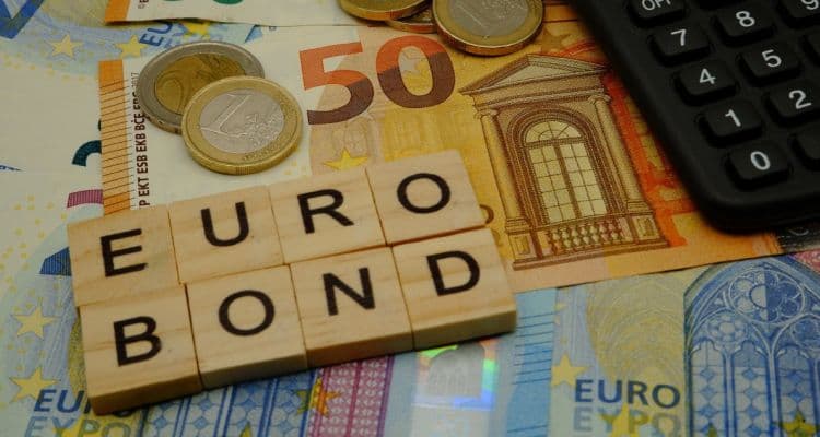 Yatırımda Rota Değişiyor: Dolar Yerine Eurobond Mu?