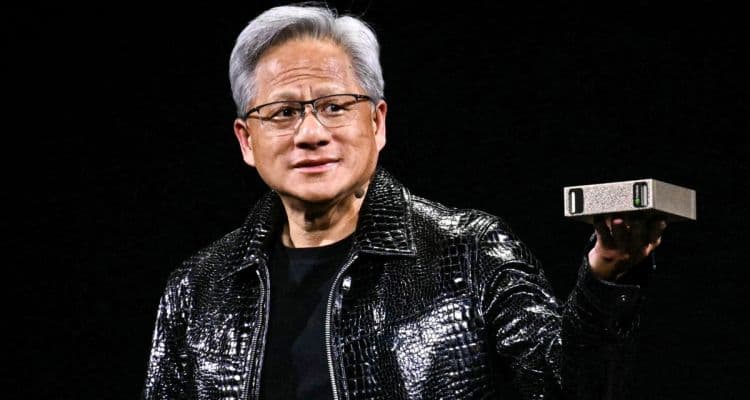 “ABD’de Veri Merkezi Kurmak 3 Yıl, Çin 2 Günde Hastane Yapıyor”