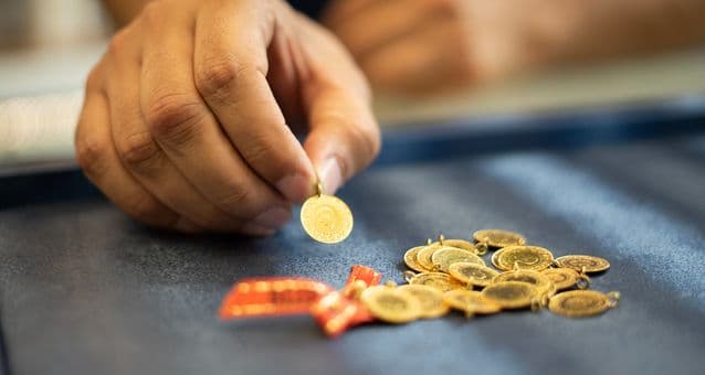 15 Nisan 2025 Güncel Altın Fiyatları: Gram, Çeyrek ve Cumhuriyet