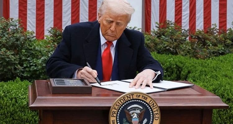 Trump Türkiye’ye Ek Gümrük Vergisi Getirdi