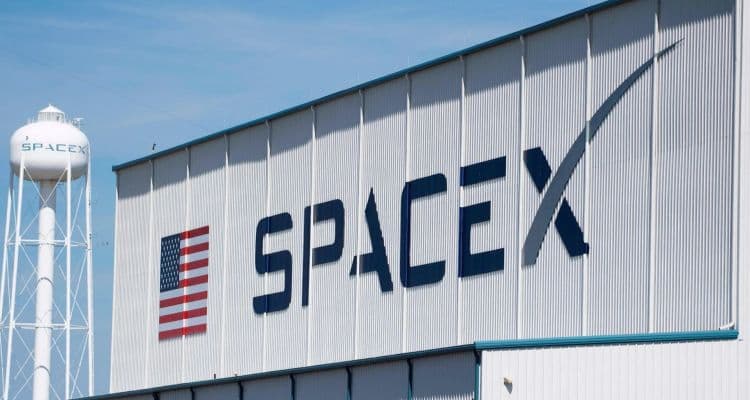 Google'ın SpaceX Hissesi 100 Milyar Dolara Ulaşabilir