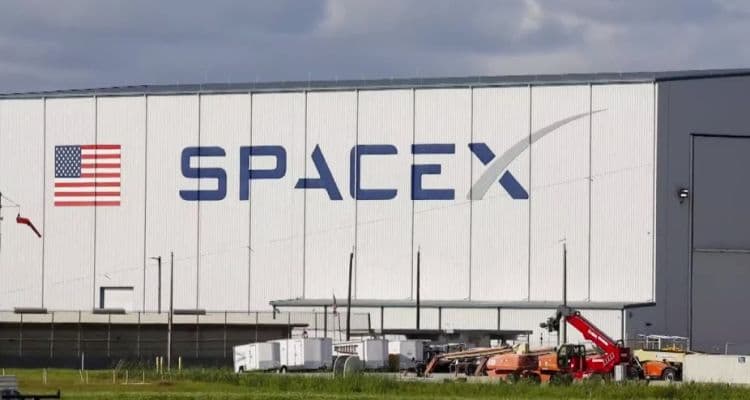 SpaceX Hisseleri, Nasdaq'ta İşlem Görmeye Başladı: 150 Dolardan Açılış
